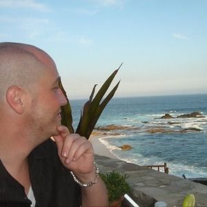 Meet your Posher, Adam